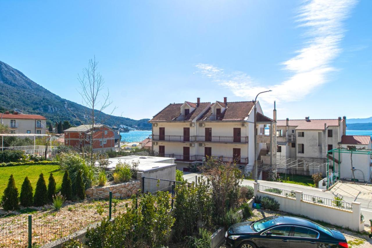 Apartments By The Sea Igrane, Makarska - 20014 Esterno foto